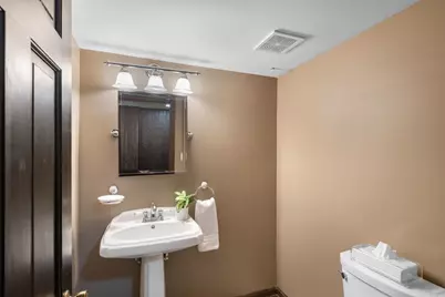 2621 Landwehr Road, Glenview, IL 60026 - Photo 13