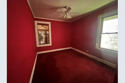 8906 S Hermitage Avenue, Chicago, IL 60620 - Photo 15