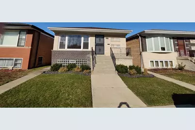 10824 S Sacramento Avenue, Chicago, IL 60655 - Photo 1