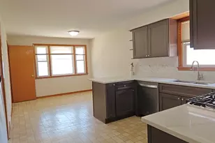 10824 S Sacramento Ave, Chicago, IL 60655 - Photo 15