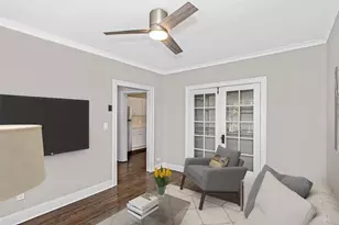 5004 W Newport Ave, Chicago, IL 60641 - Photo 3