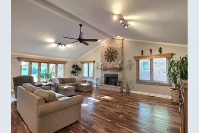 16519 Haven Avenue, Orland Hills, IL 60487 - Photo 3