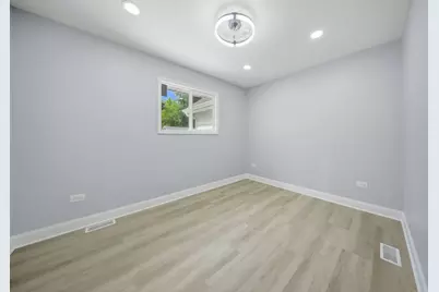 201 W 3rd Street, Streator, IL 61364 - Photo 13