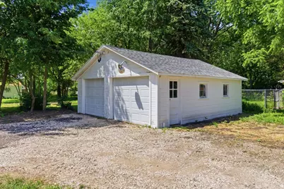 201 W 3rd Street, Streator, IL 61364 - Photo 23