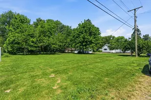 201 W 3rd St, Streator, IL 61364 - Photo 25