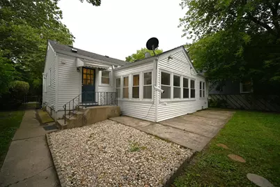 1570 Dewey Avenue, Evanston, IL 60201 - Photo 25