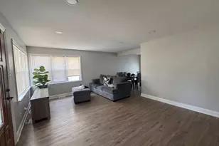5711 W 87th Pl, Oak Lawn, IL 60453 - Photo 5