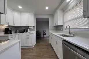 5711 W 87th Pl, Oak Lawn, IL 60453 - Photo 15