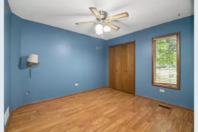 6229 Darline Drive, Saint Anne, IL 60964 - Photo 27
