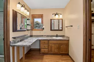 6229 Darline Dr, Saint Anne, IL 60964 - Photo 19