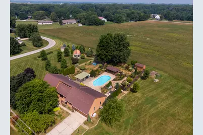 6229 Darline Drive, Saint Anne, IL 60964 - Photo 57