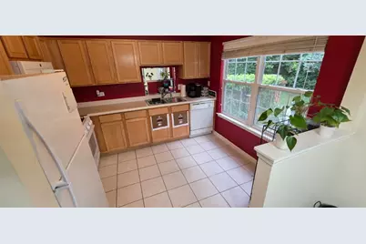 1380 W Split Oak Circle #1380, Round Lake Beach, IL 60073 - Photo 5