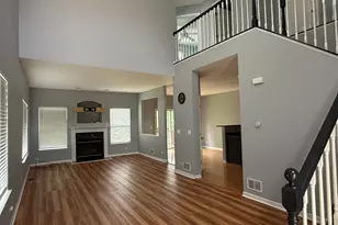2250 Stoughton Dr, Aurora, IL 60502 - Photo 9