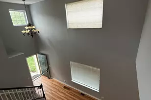 2250 Stoughton Dr, Aurora, IL 60502 - Photo 3