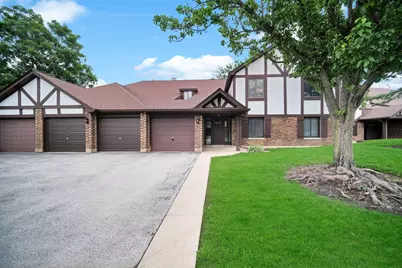 1651 Dover Court #A, Wheaton, IL 60189 - Photo 1