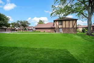 1651 Dover Ct, Wheaton, IL 60189 - Photo 17