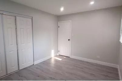 530 Maywood Lane, Hoffman Estates, IL 60169 - Photo 31