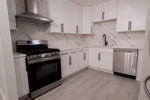 530 Maywood Ln, Hoffman Estates, IL 60169 - Photo 19