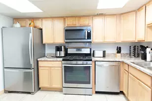 14525 Walden Ct, Oak Forest, IL 60452 - Photo 13
