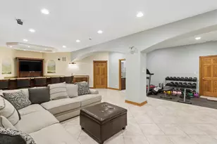 5611 S Nashville Ave, Chicago, IL 60638 - Photo 17