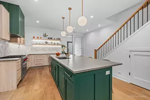 2640 N Bosworth Ave, Chicago, IL 60614 - Photo 13