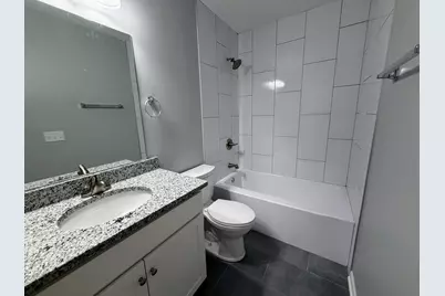 311 S Lodge Lane #2A, Lombard, IL 60148 - Photo 5