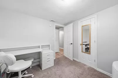 1923 Roberts Street, Wilmington, IL 60481 - Photo 9