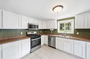 1923 Roberts St, Wilmington, IL 60481 - Photo 7