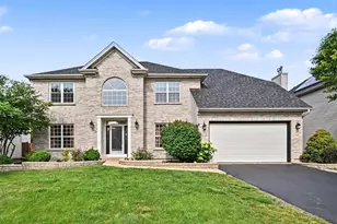 2095 Rockland Dr, Aurora, IL 60503 - Photo 1