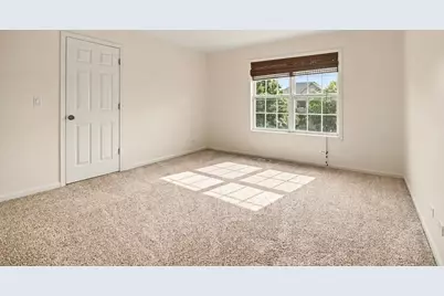 2095 Rockland Drive, Aurora, IL 60503 - Photo 13