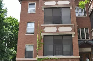 3702 N Fremont St, Chicago, IL 60613 - Photo 1