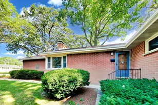 1619 Elizabeth Ave, North Chicago, IL 60064 - Photo 3