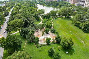 2650 N Lakeview Ave, Chicago, IL 60614 - Photo 47