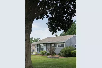 5328 9th Avenue, Countryside, IL 60525 - Photo 1