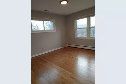 909 Dundee Avenue, Barrington, IL 60010 - Photo 9