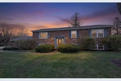 909 Dundee Avenue, Barrington, IL 60010 - Photo 17