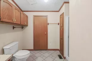 4581 Hotze Rd, Salem, IL 62881 - Photo 45