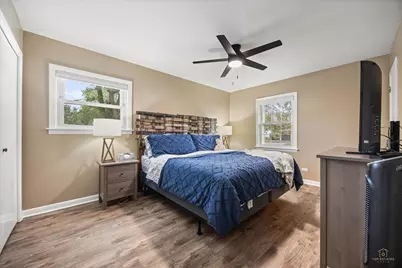 601 Walnut Lane, Elk Grove Village, IL 60007 - Photo 15