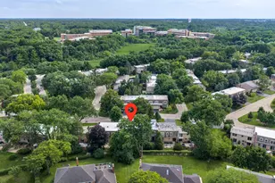 19W010 Ave Normandy East Ave, Oak Brook, IL 60523 - Photo 5