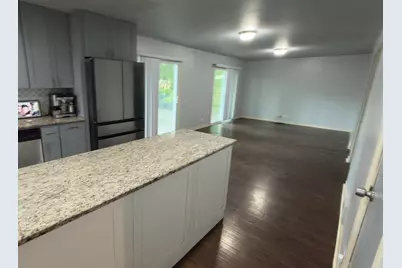 2802 Cherrywood Place, Hazel Crest, IL 60429 - Photo 3
