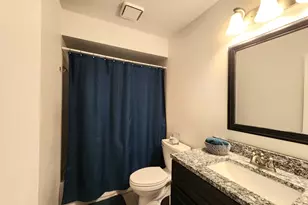 2412 Durness Ct, Crest Hill, IL 60403 - Photo 5