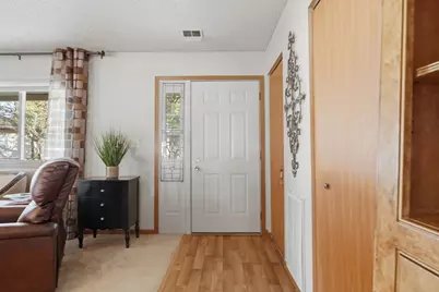 801 Coventry Lane #B, Sterling, IL 61081 - Photo 5