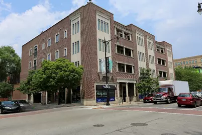 2401 N Janssen Avenue #408, Chicago, IL 60614 - Photo 1