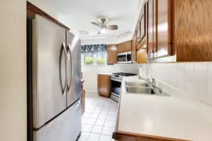 1601 Mayfair Ave, Westchester, IL 60154 - Photo 17