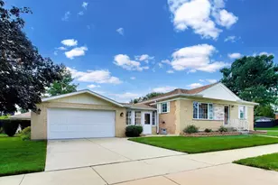 1601 Mayfair Ave, Westchester, IL 60154 - Photo 3