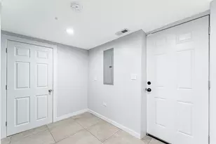 12238 S Yale Ave, Chicago, IL 60628 - Photo 27