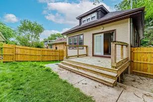 12238 S Yale Ave, Chicago, IL 60628 - Photo 29