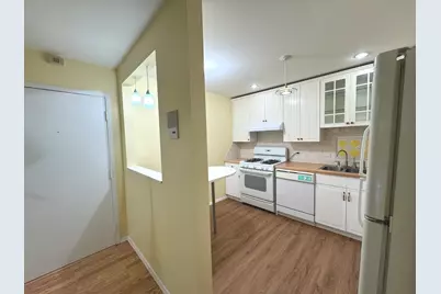 1133 Miller Lane #108, Buffalo Grove, IL 60089 - Photo 9
