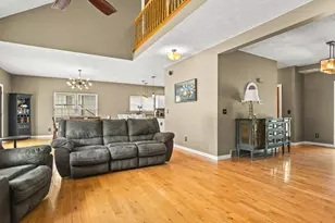 1393 Chadbourne Dr, Davis, IL 61019 - Photo 3