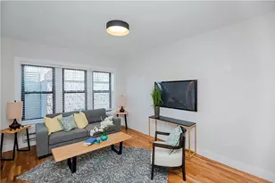 4236 N Kenmore Ave, Chicago, IL 60613 - Photo 5
